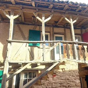 Hébergement de vacances Maison Medievale Avec Jardin Dans Village, Vers (Lot)